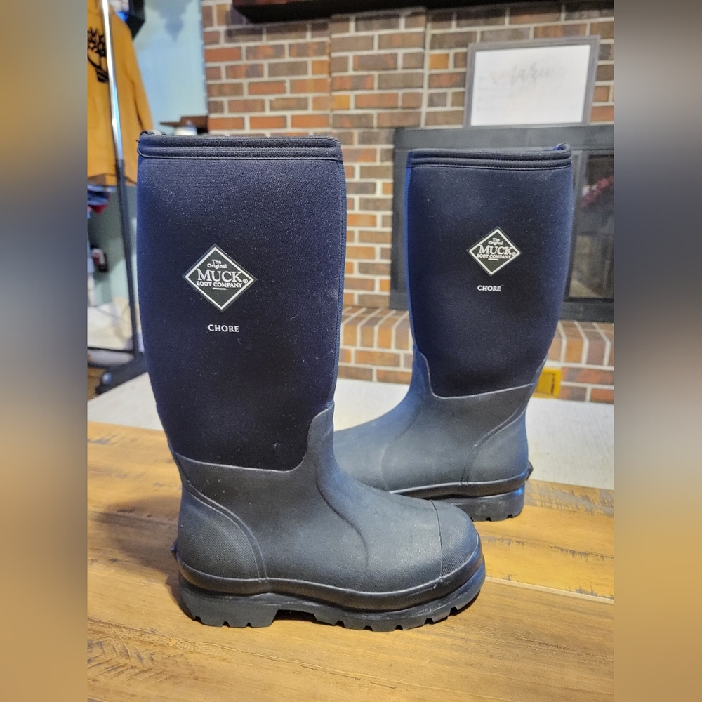 The Muck Boot Chore Classic Black Boots